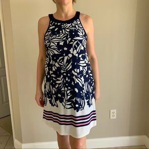 Classy and elegant cocktail dress.